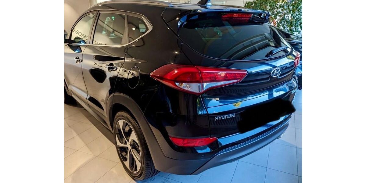Hyundai TUCSON 102.000 km 15.000 &euro; Vaihingen an der Enz 71665