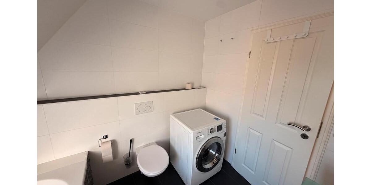Dachgeschoßwohnung Leonberg - 1 Zimmer, 47 m&sup2;, 1.000&euro; | Angebot:27575539