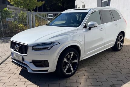 Volvo XC90 82.500 km 38.900 &euro; Stuttgart 70186