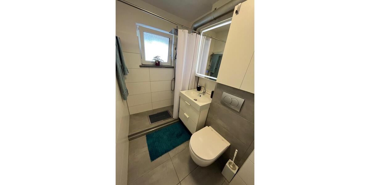 Etagenwohnung Stuttgart Mühlhausen - 2 Zimmer, 50 m&sup2;, 190.000&euro; | Angebot:26974352