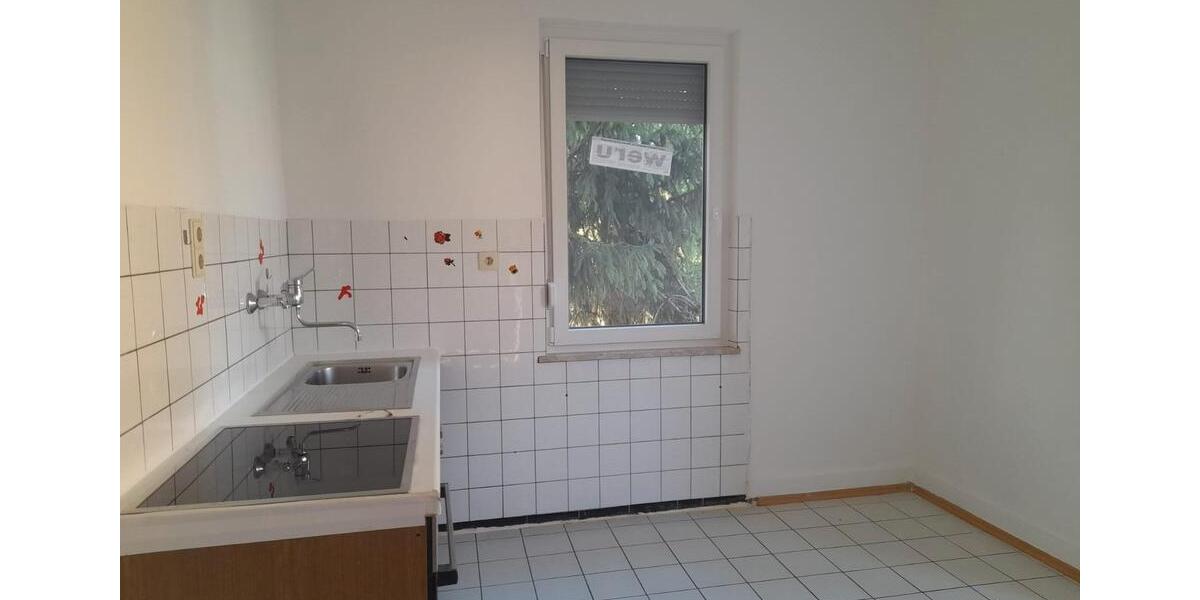 Etagenwohnung Backnang - 4 Zimmer, 96 m&sup2;, 1.000&euro; | Angebot:27540403