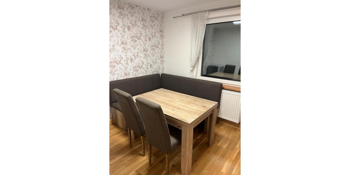 Etagenwohnung Heilbronn - 3 Zimmer, 8 m&sup2;, 500&euro; | Angebot:24891170