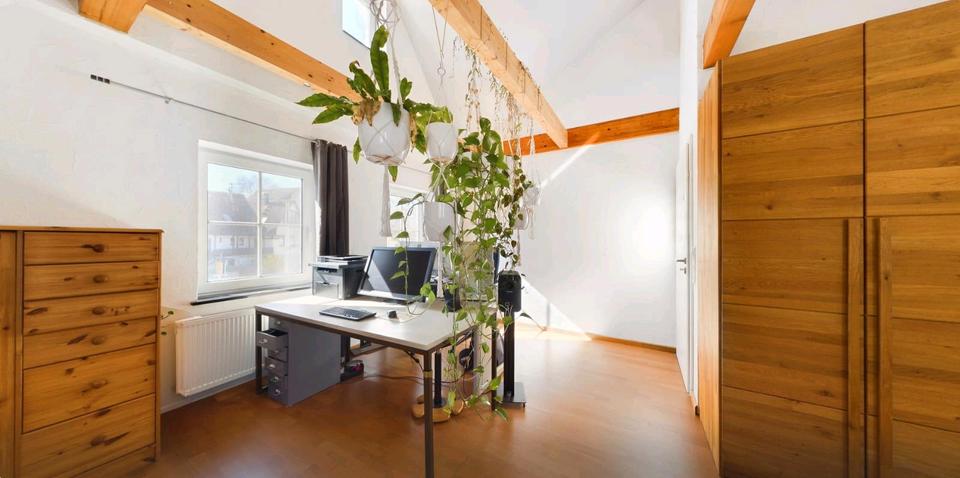 Maisonettenwohnung Steinheim an der Murr - 4.5 Zimmer, 160 m&sup2;, 1.750&euro; | Angebot:27536020