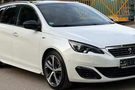 Peugeot 308 138.845 km 11.900 &euro; Fellbach 70736