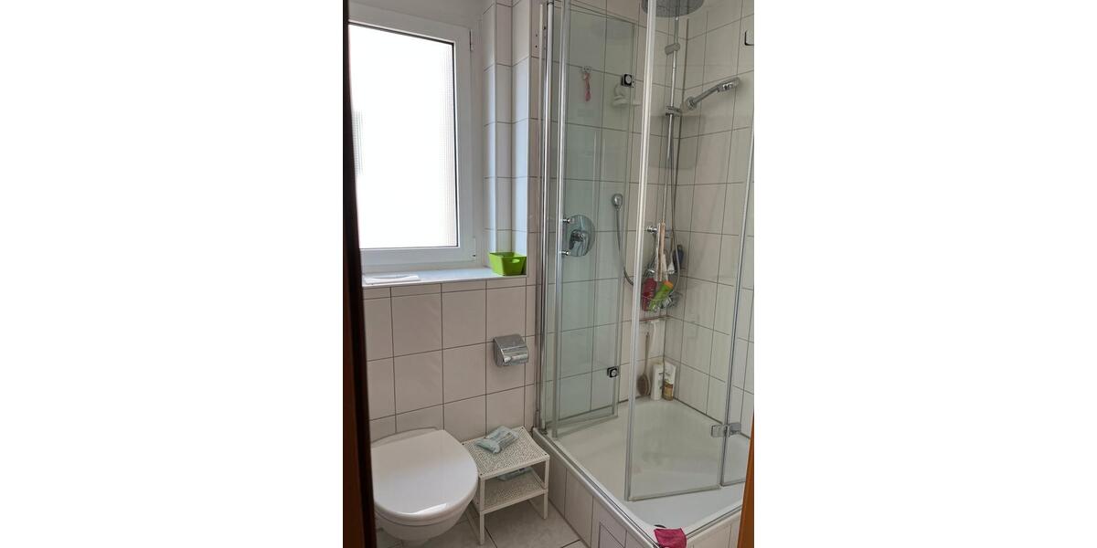 Erdgeschoßwohnung Plochingen - 4.5 Zimmer, 124 m&sup2;, 1.312&euro; | Angebot:25571939