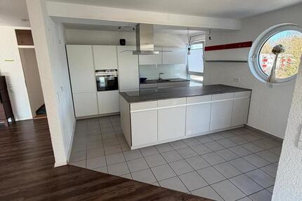 Wohnung Bietigheim-Bissingen Bissingen - 4 Zimmer, 147 m&sup2;, 1.900&euro; | Angebot:25385646