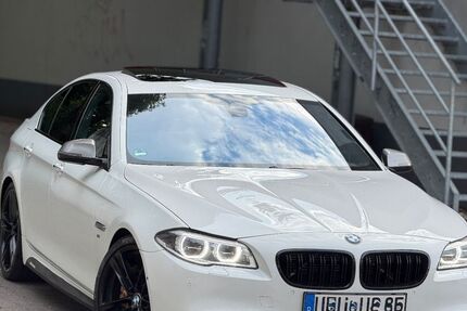 BMW M550 230.000 km 16.500 &euro; STUTTGART 70378