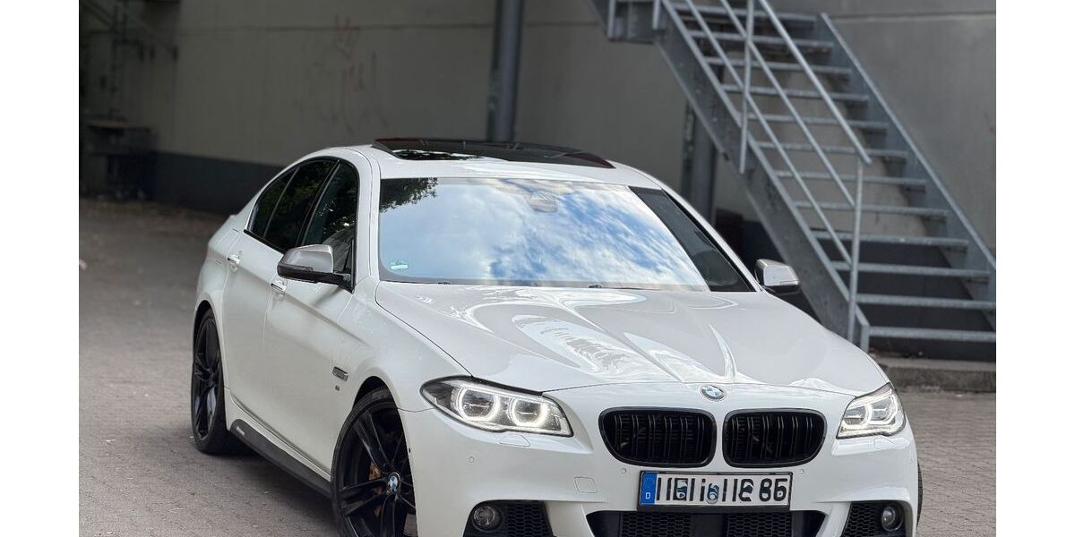 BMW M550 230.000 km 16.500 &euro; STUTTGART 70378