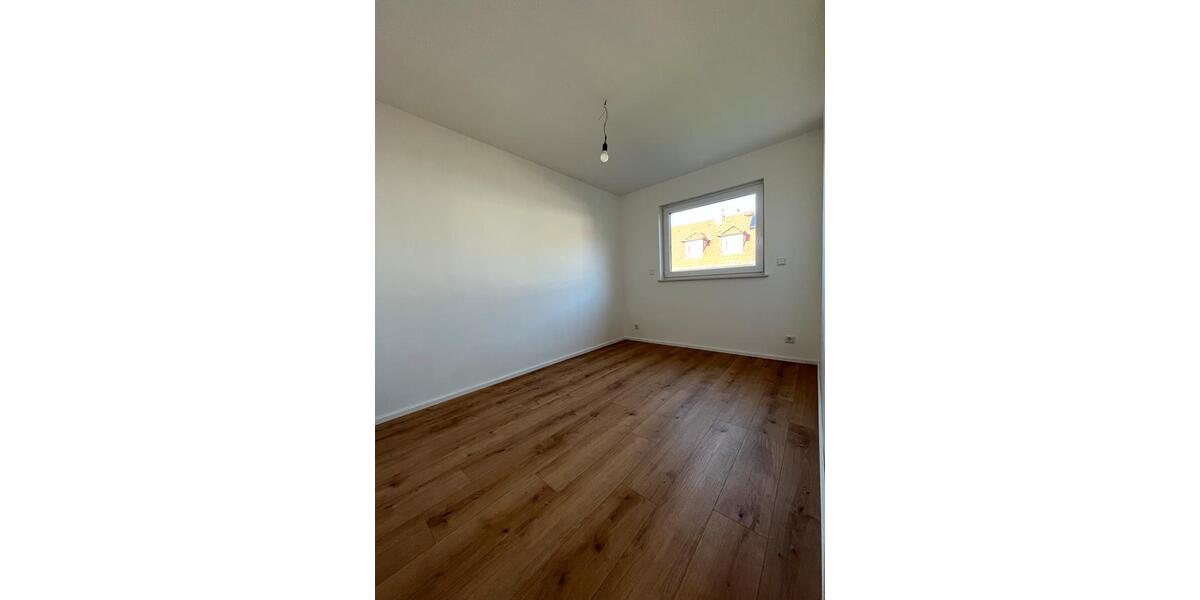 Dachgeschoßwohnung Korntal-Münchingen Münchingen - 3 Zimmer, 55 m&sup2;, 1.050&euro; | Angebot:26441792