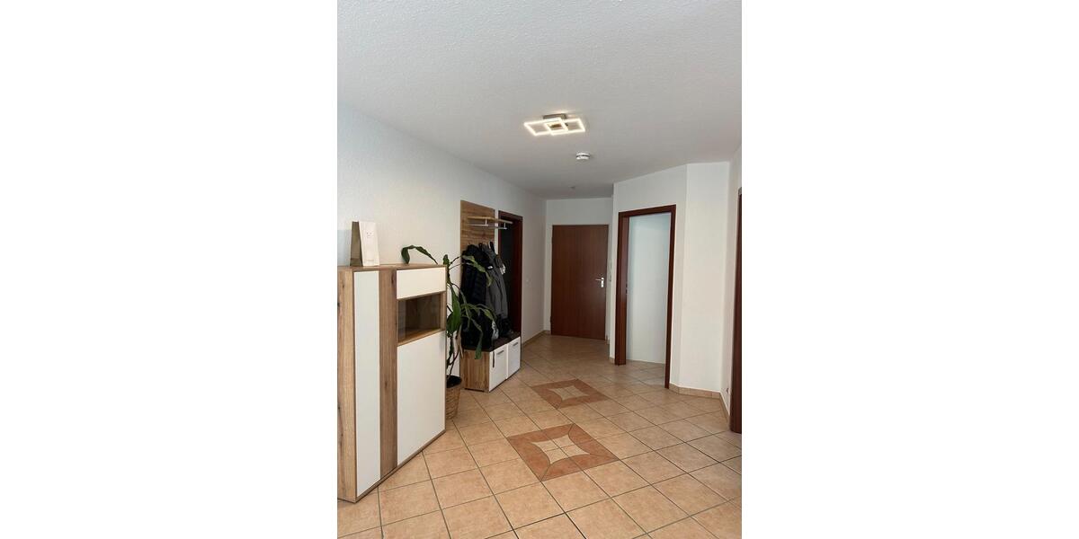 Erdgeschoßwohnung Ludwigsburg Eglosheim - 2 Zimmer, 66 m&sup2;, 900&euro; | Angebot:27605978