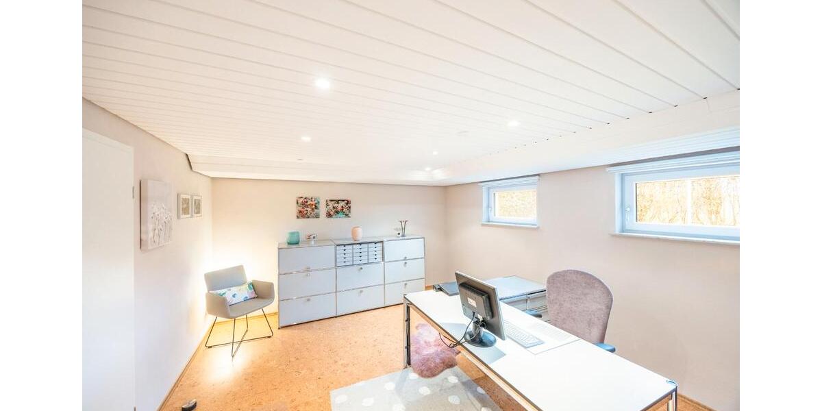 Etagenwohnung Renningen - 3 Zimmer, 76 m&sup2;, 120.000&euro; | Angebot:27146486