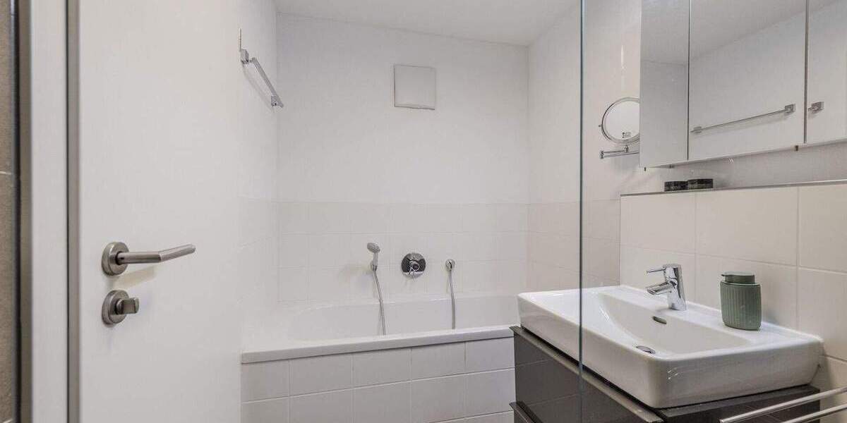 Etagenwohnung Ludwigsburg West - 4 Zimmer, 84 m&sup2;, 449.000&euro; | Angebot:25704029