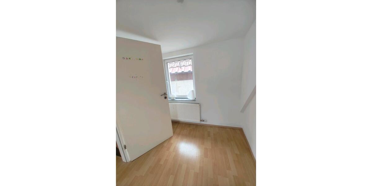 Reihenhaus Flein - 4 Zimmer, 75 m&sup2;, 180.000&euro; | Angebot:27478908
