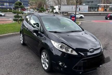 Ford Fiesta 199.800 km 2.400 &euro; Stuttgart 70193