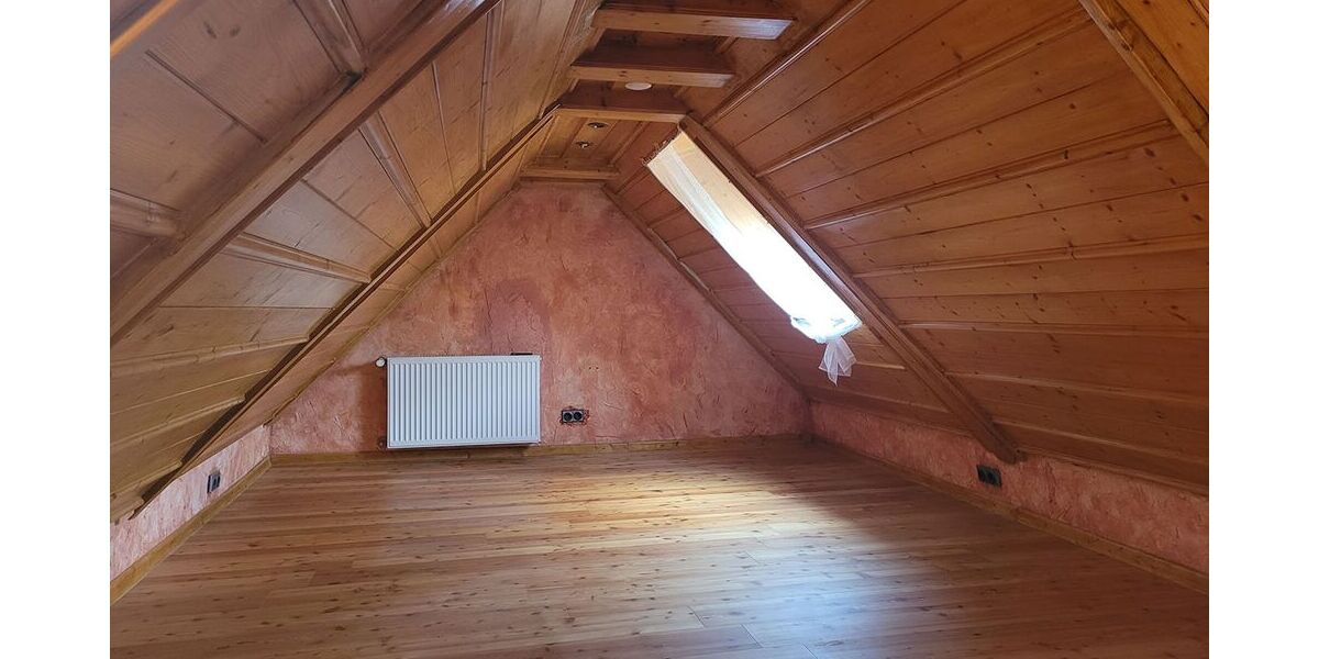 Schöne ruhige DG Maisonette Wohnung in Talheim - Maisonettenwohnung Talheim | Angebot:27503252
