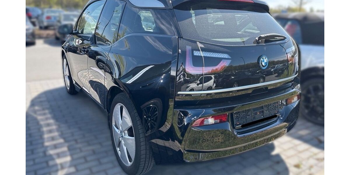 BMW i3 61.256 km 20.650 &euro; Stuttgart 70374
