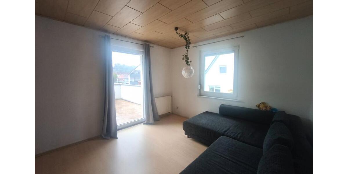 Etagenwohnung Asperg - 3 Zimmer, 70 m&sup2;, 800&euro; | Angebot:27586064