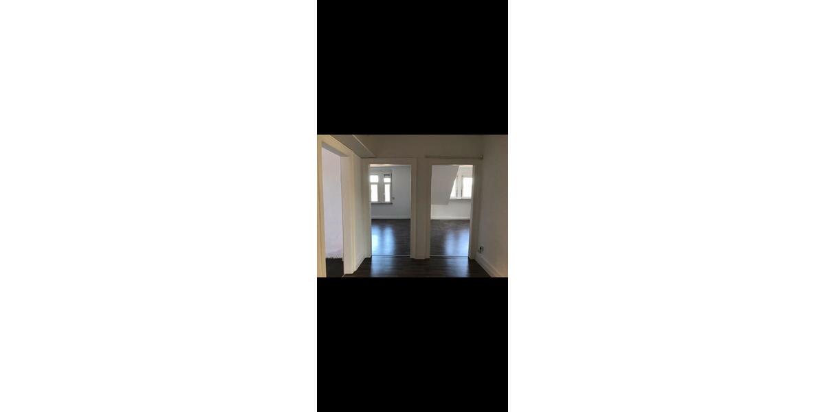 Etagenwohnung Stuttgart Stuttgart-Ost - 3 Zimmer, 85 m&sup2;, 1.350&euro; | Angebot:25477845