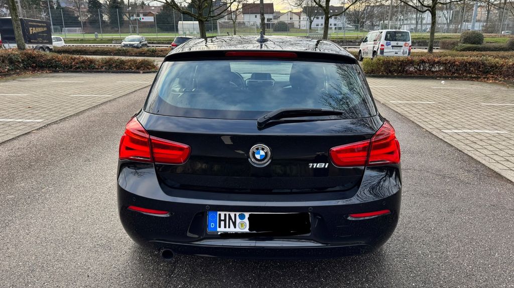 BMW 118 102.000 km 9.950 &euro; Flein 74223