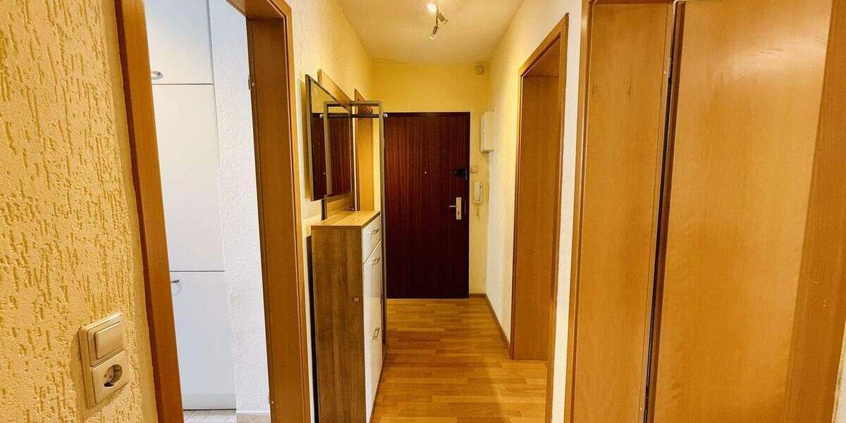 Etagenwohnung Stuttgart Bad Cannstatt - 3 Zimmer, 59 m&sup2;, 249.000&euro; | Angebot:25669339