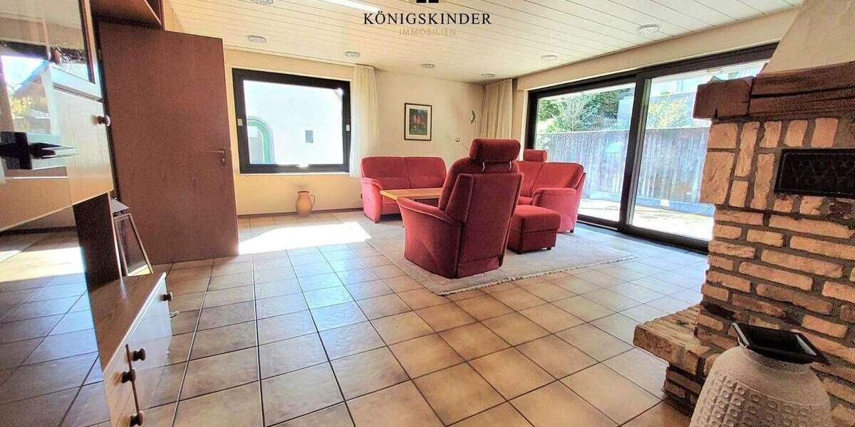 Etagenwohnung Köngen - 5 Zimmer, 144 m&sup2;, 449.000&euro; | Angebot:25862683