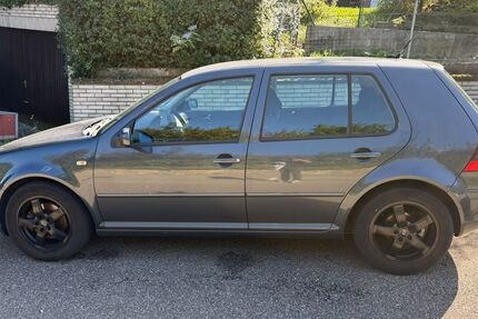 VW Golf 230.000 km 2.900 &euro; Bietigheim-Bissingen 74321