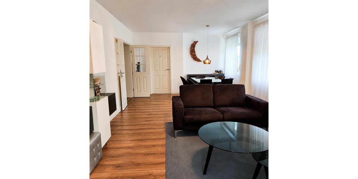 Etagenwohnung Esslingen am Neckar Pliensauvorstadt - 4 Zimmer, 105 m&sup2;, 350.000&euro; | Angebot:26957464