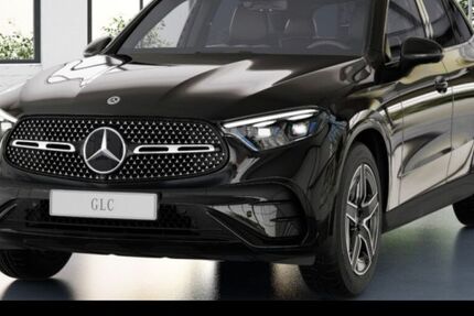 Mercedes-Benz GLC 200 9.900 km 57.990 &euro; Stuttgart 70372