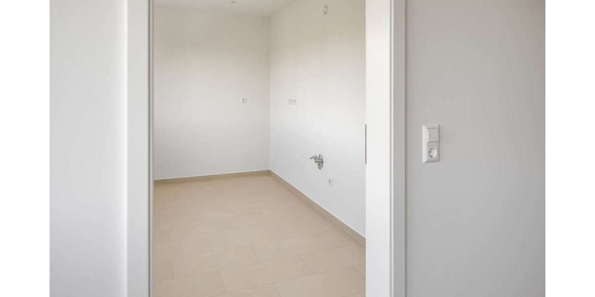 Hochwertig modernisierte Wohnung in ruhiger Lage - ideal für Eigennutz oder Kapitalanlage - 2.5 Markgröningen | Angebot:26971487