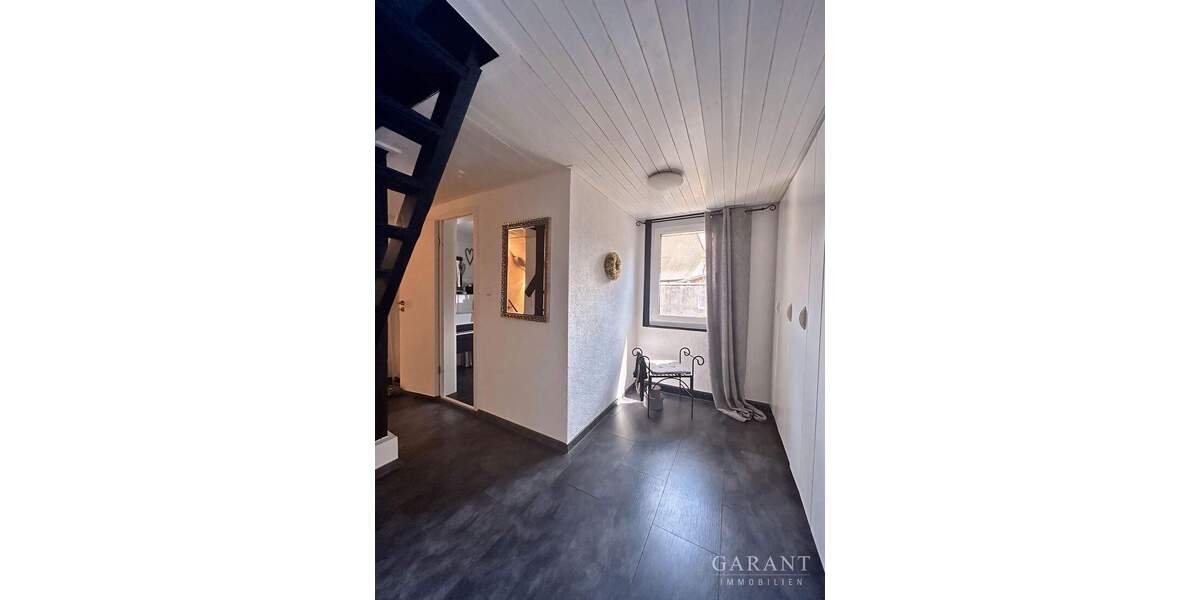 Mehrfamilienhaus, Wohnhaus Pleidelsheim - 7 Zimmer, 206 m&sup2;, 597.000&euro; | Angebot:25707728