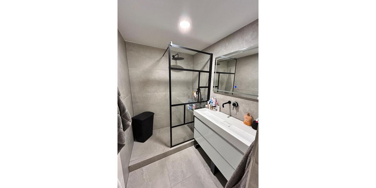 Mehrfamilienhaus, Wohnhaus Leonberg - 3 Zimmer, 73 m&sup2;, 370.000&euro; | Angebot:25216612