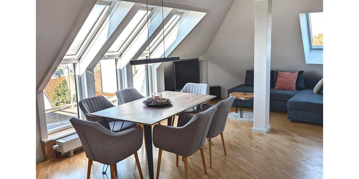 Dachgeschoßwohnung Stuttgart Luginsland - 2 Zimmer, 55 m&sup2;, 1.150&euro; | Angebot:27549061