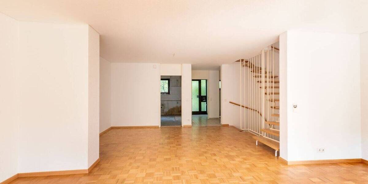 Reihenmittelhaus Ditzingen - 4 Zimmer, 120 m&sup2;, 499.000&euro; | Angebot:25698013