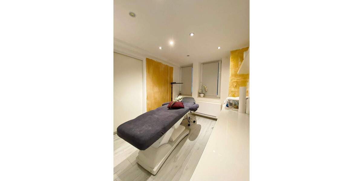 Gewerbeobjekt Stuttgart Süd - 2 Zimmer, 61 m&sup2;, 950&euro; | Angebot:25744679