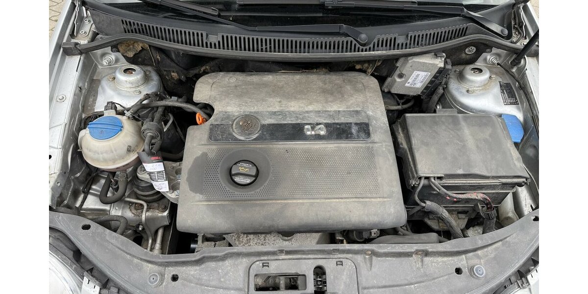 VW Polo TÜV neu, Klima, 5 Türig,Scheckheft* 152.000 km 1.490 &euro; Schorndorf 73614