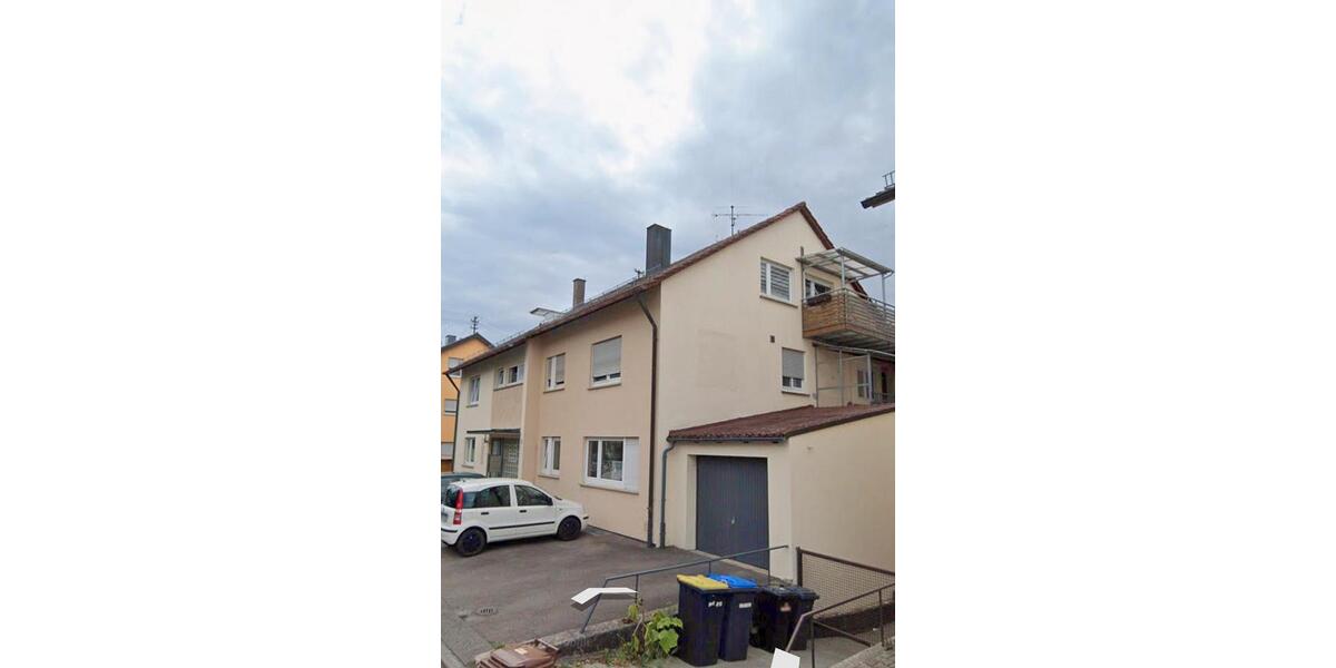 Dachgeschoßwohnung Baltmannsweiler - 2.5 Zimmer, 45 m&sup2;, 155.000&euro; | Angebot:25632826