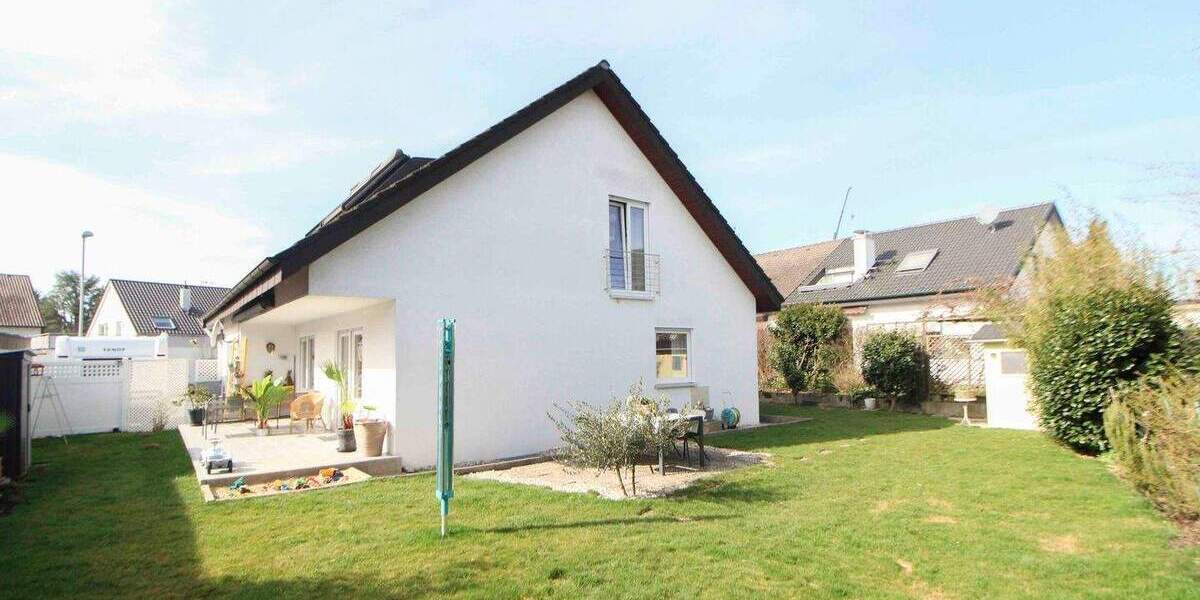 Mehrfamilienhaus, Wohnhaus Wolfschlugen - 5 Zimmer, 160 m&sup2;, 779.000&euro; | Angebot:25714538