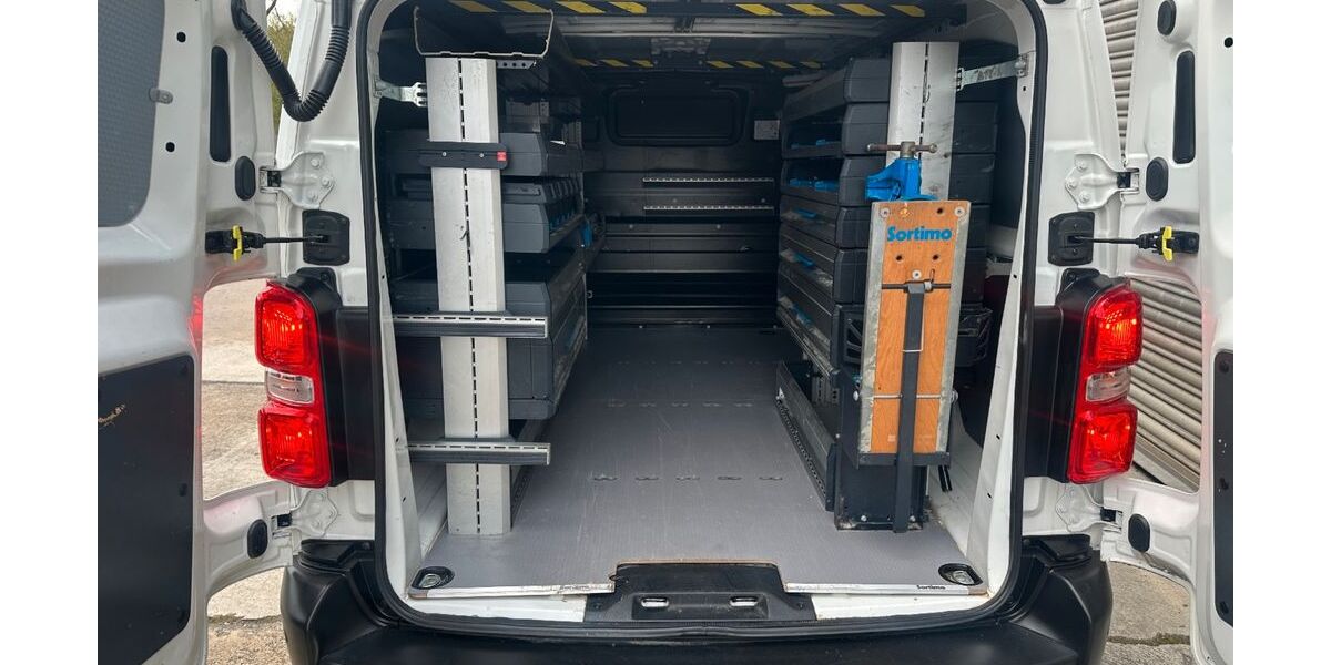 Opel Vivaro 91.698 km 17.000 &euro; Sindelfingen 71065