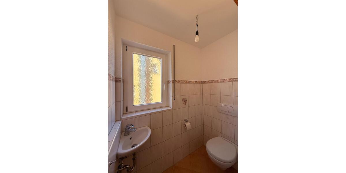 Etagenwohnung Reichenbach an der Fils - 3 Zimmer, 100 m&sup2;, 1.200&euro; | Angebot:25405929