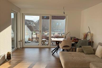Wohnung Schorndorf - 4 Zimmer, 106 m&sup2;, 2.100&euro; | Angebot:26038198