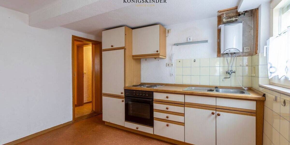 Mehrfamilienhaus, Wohnhaus Hessigheim - 6 Zimmer, 133 m&sup2;, 325.000&euro; | Angebot:25671690