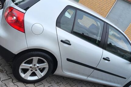 VW Golf 282.000 km 1.600 &euro; Waldenbuch 71111