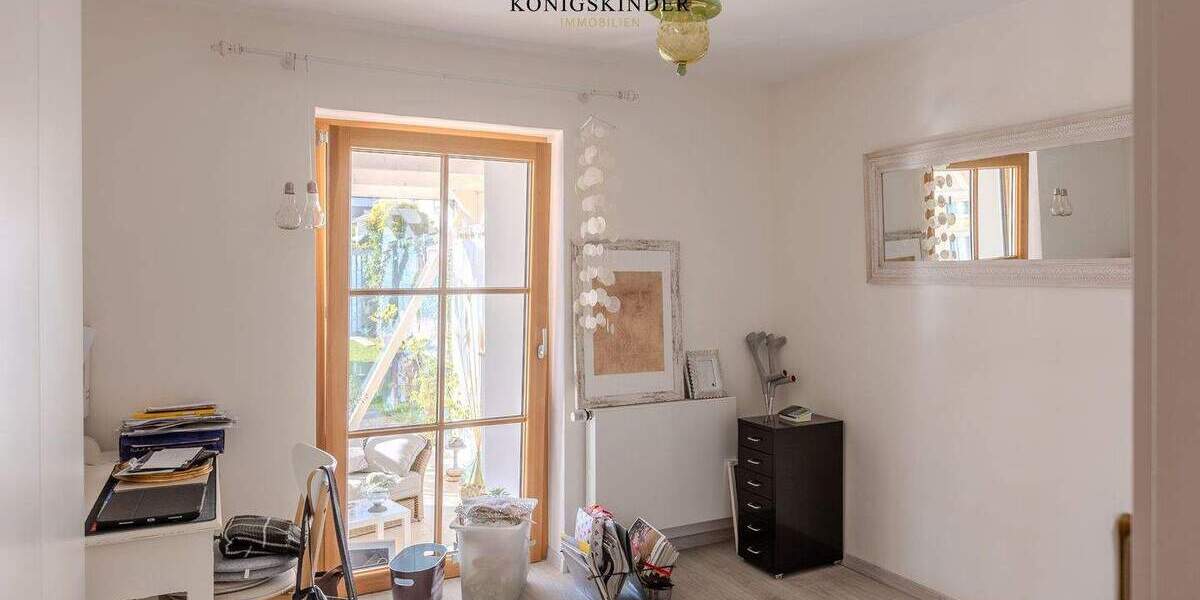 Einfamilienhaus Ditzingen Heimerdingen - 5 Zimmer, 270 m&sup2;, 999.000&euro; | Angebot:25683090