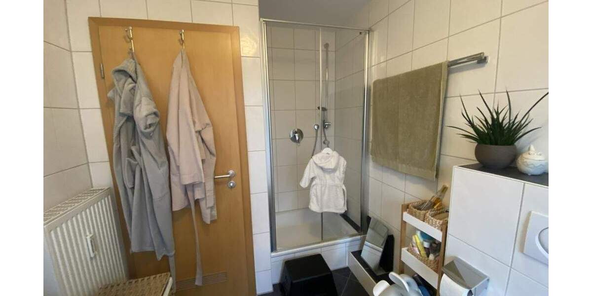 Etagenwohnung Köngen - 3 Zimmer, 74 m&sup2;, 900&euro; | Angebot:25837488