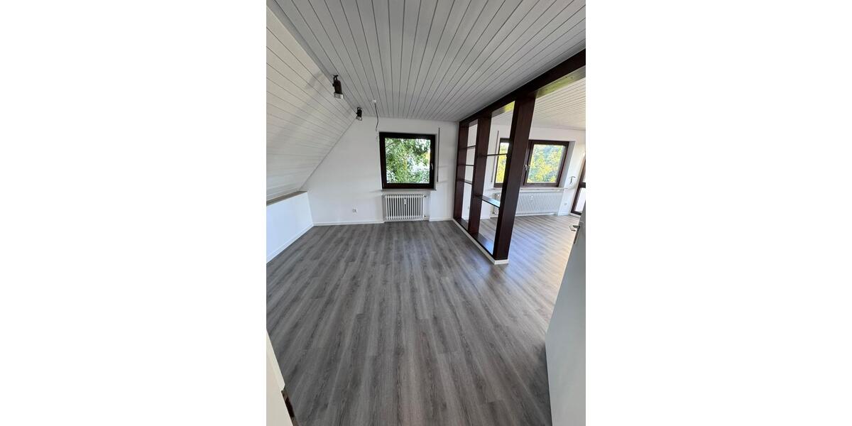 Maisonettenwohnung Remseck am Neckar - 4.5 Zimmer, 105 m&sup2;, 1.295&euro; | Angebot:27560733