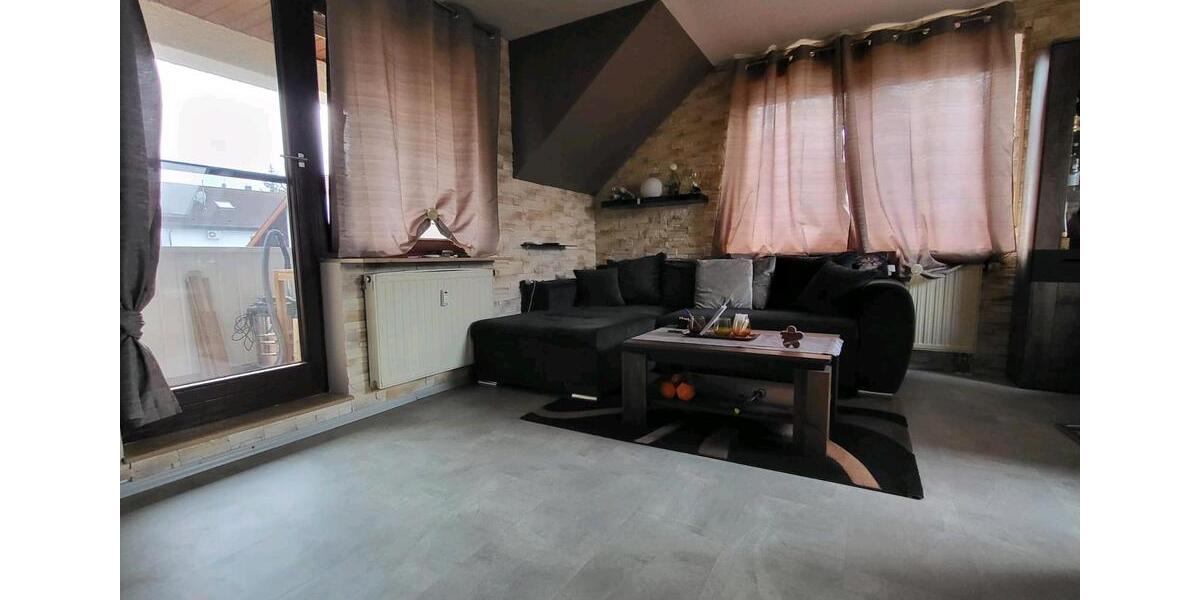 Dachgeschoßwohnung Heilbronn Horkheim - 2 Zimmer, 45 m&sup2;, 650&euro; | Angebot:25960826