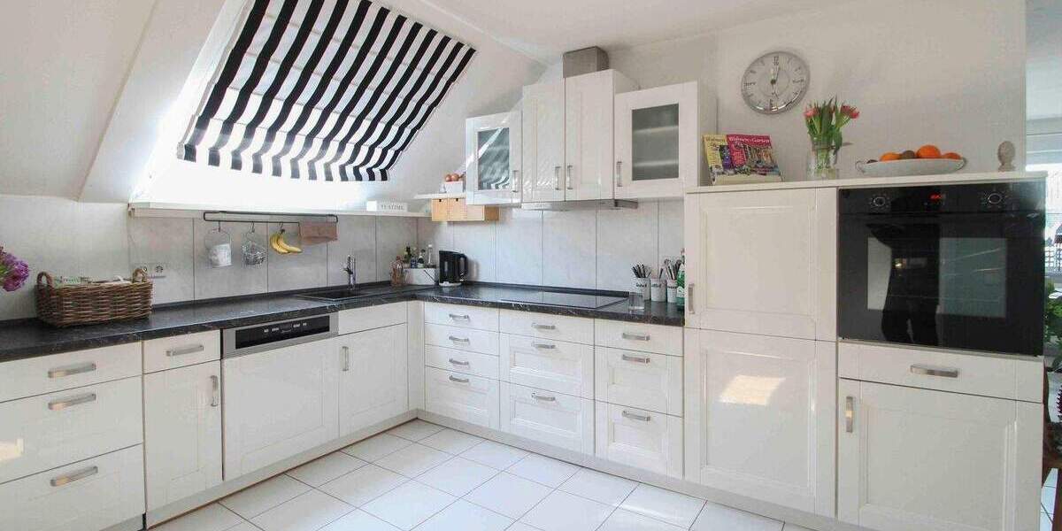 Mehrfamilienhaus, Wohnhaus Wolfschlugen - 5 Zimmer, 160 m&sup2;, 779.000&euro; | Angebot:25714538