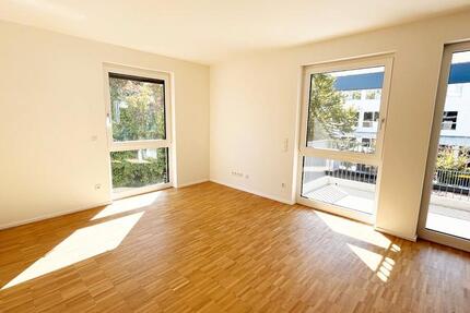 Wohnung Stuttgart Luginsland - 3 Zimmer, 76 m&sup2;, 1.250&euro; | Angebot:25920873