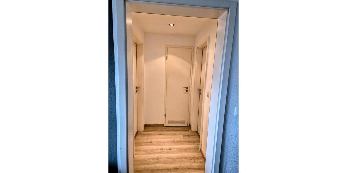 Etagenwohnung Stuttgart Mühlhausen - 2.5 Zimmer, 60 m&sup2;, 299.000&euro; | Angebot:24468274