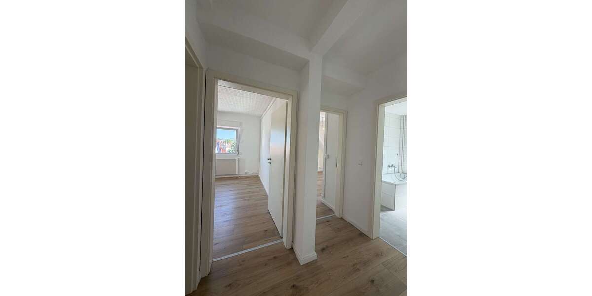 Etagenwohnung Stuttgart Luginsland - 2 Zimmer, 38 m&sup2;, 164.000&euro; | Angebot:27230138